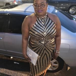 Meet your Posher, Sandra